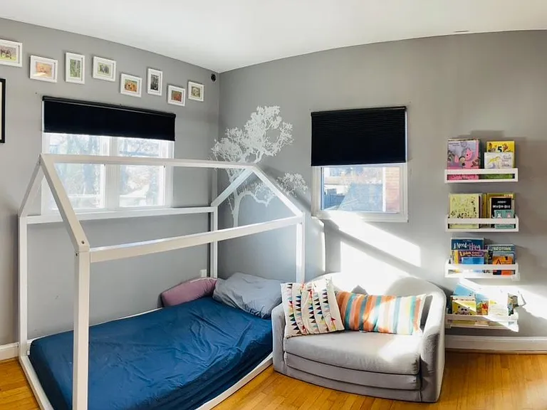 327 Ashby St — Photo 3