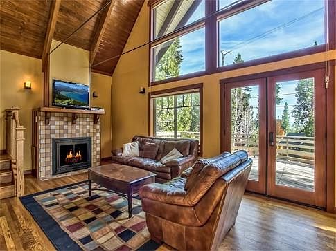 2nd image of 7609 Forest Glenn Dr