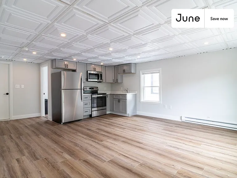 102 Cross St #A — Photo 2