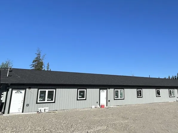 2644 Roseanne Ct, North Pole, AK 99705