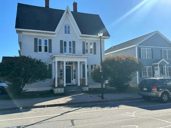 345 Lake Ave APT 1, Manchester, NH 03103