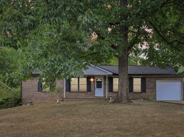 205 Mill Creek Rd, Clarksville, TN 37042