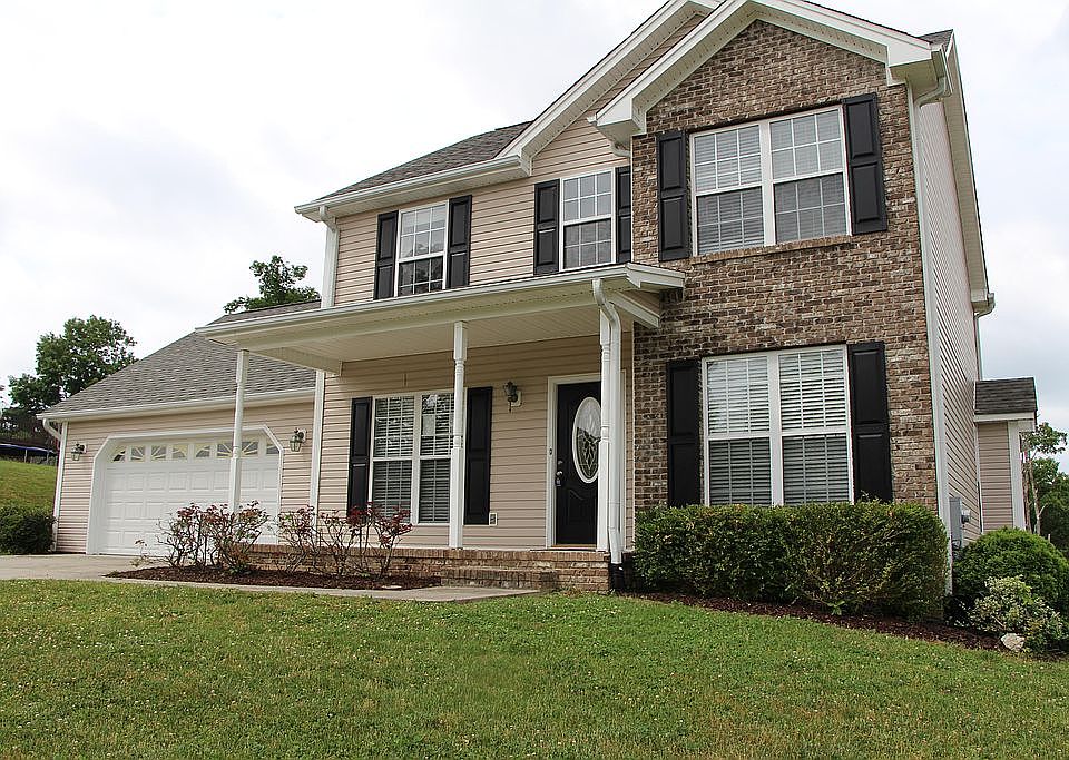 1st image of 1002 Chariot Dr