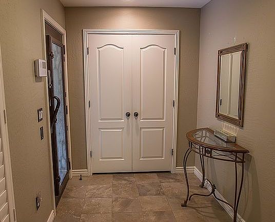 Entry hall, shoe closet