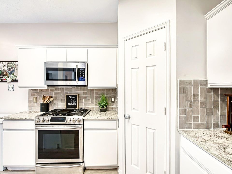 1st image of 1531 Stoney Park Dr