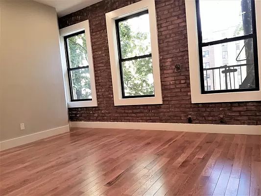5th image of 219 E 17th St #3L