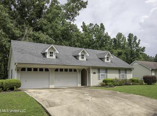 711 Lovers Lane Rd, Booneville, MS 38829