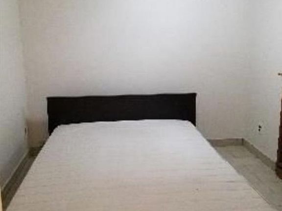 2nd image of 53 W 90th St #1A