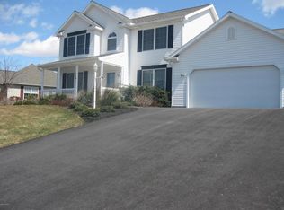 5 Chester Ct, Milton, PA 17847