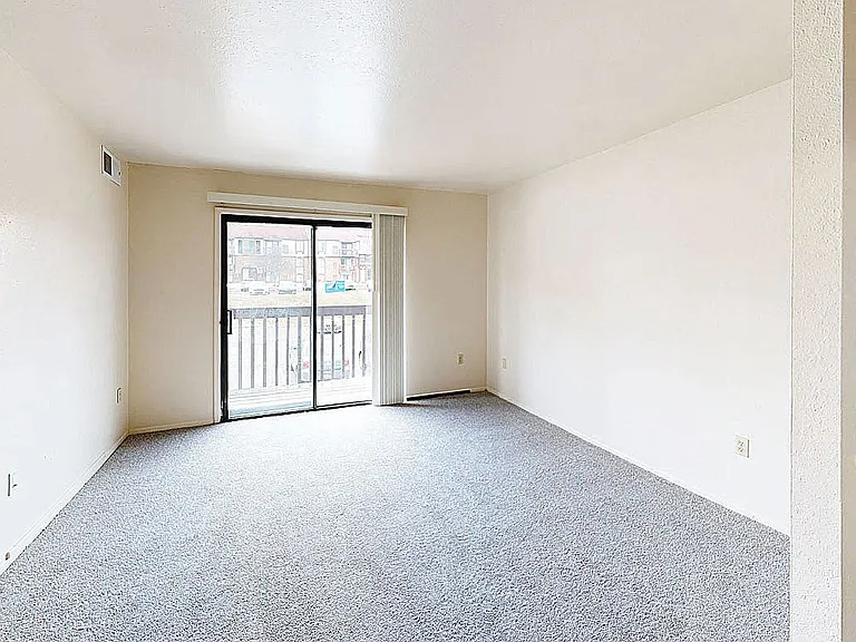Trappers Cove Apartments — Photo 50