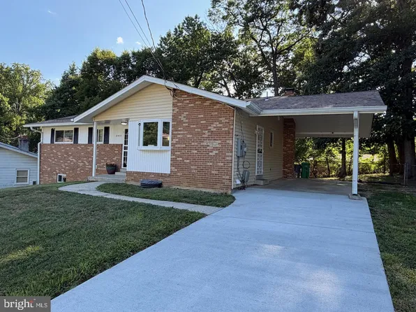6505 Acorn Ct, Temple Hills, MD 20748
