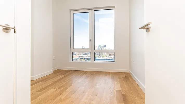 Rented by Nooklyn NYC LLC | media 50