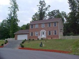 156 Frederick Rd, Altoona, PA 16602