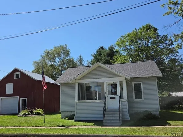 2 S Park St, Cuba, NY 14727