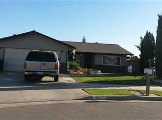 443 Dana Fink Ct, Tulare, CA 93274
