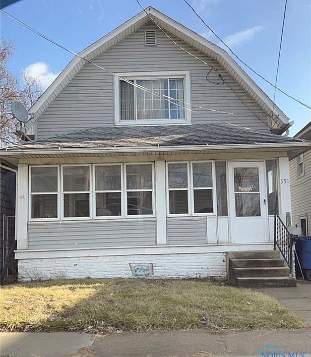 1st image of 551 Spencer St