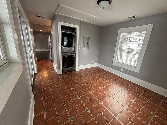 3rd image of 6651 W Hill Rd #B