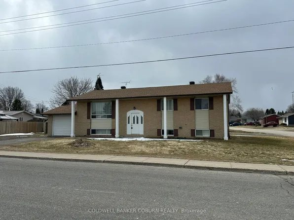 4016 Dishaw St, Edwardsburgh/cardinal, ON K0E 1E0