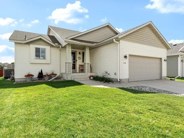 1066 Voyageur St, Saint Cloud, MN 56303