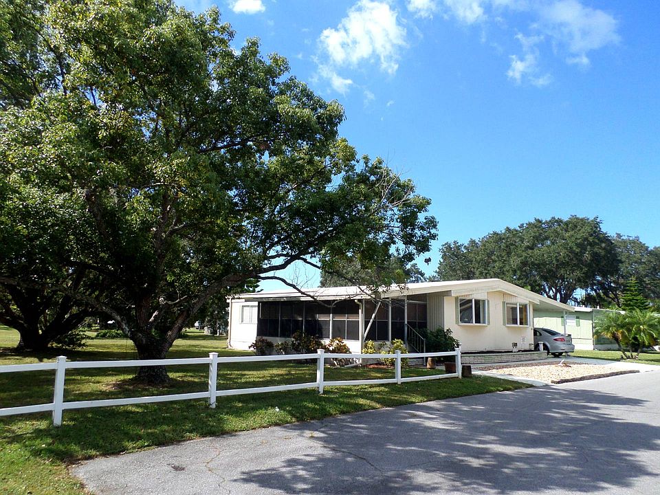 1st image of 3629 Voorne St