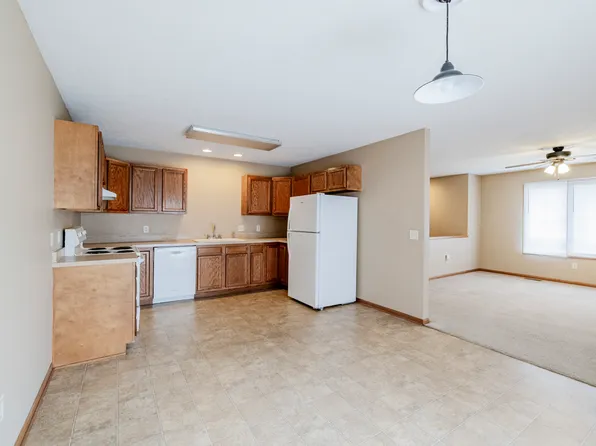 8621 Lexington Ave, Lincoln, NE 68505