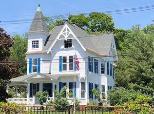 132 Main St, Farmington, CT 06032