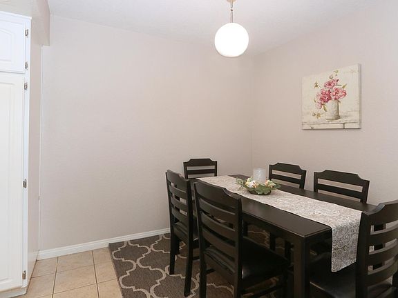 4th image of 1309 W Mission Blvd Unit 9