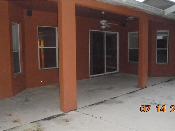 3rd image of 4141 Whittner Dr