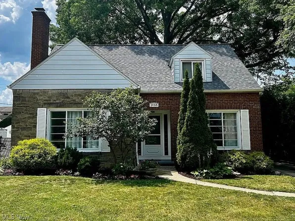 1466 Parkwood Rd, Lakewood, OH 44107