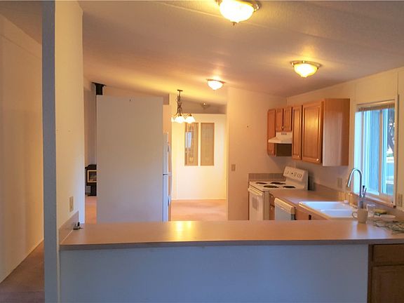 3rd image of 8109 194th St E