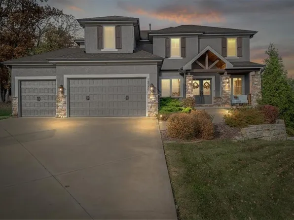 12350 S Dunraven St, Olathe, KS 66061