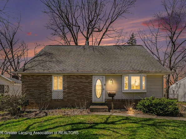3630 Brighton Dr, Lansing, MI 48911