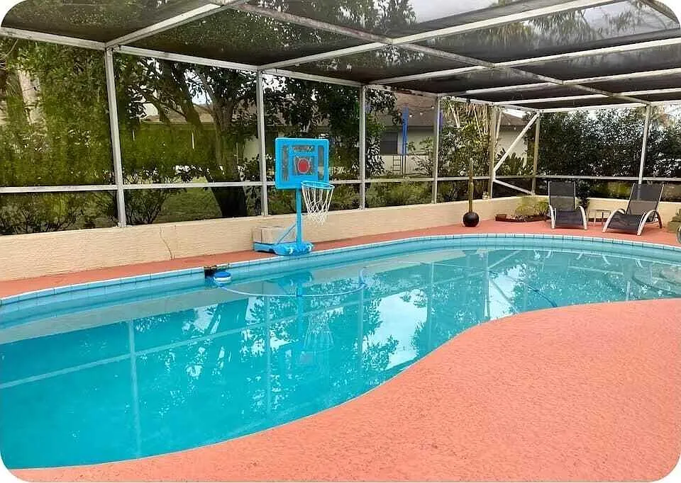 3 bed, 2.0 bath, 1609 sqft, $2,750 — Photo 2
