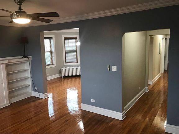 3rd image of 522 W Harrison St #2