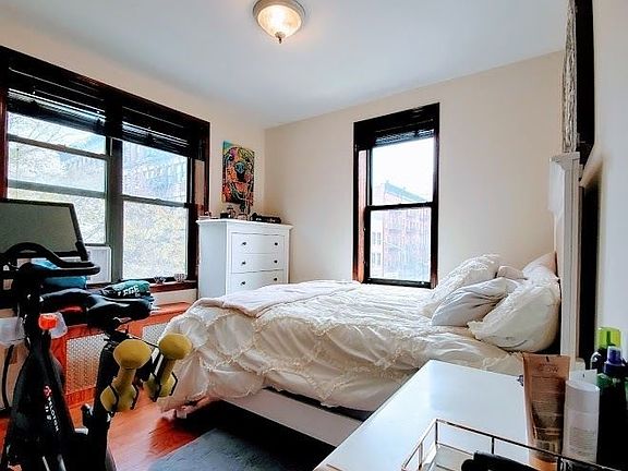 5th image of 89 Mac Dougal St #3B