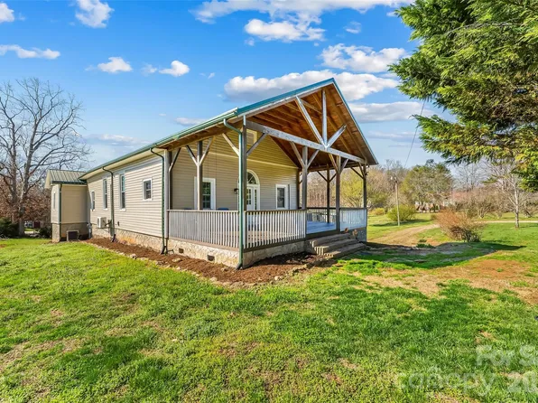 4951 Burns Rd, Granite Falls, NC 28630