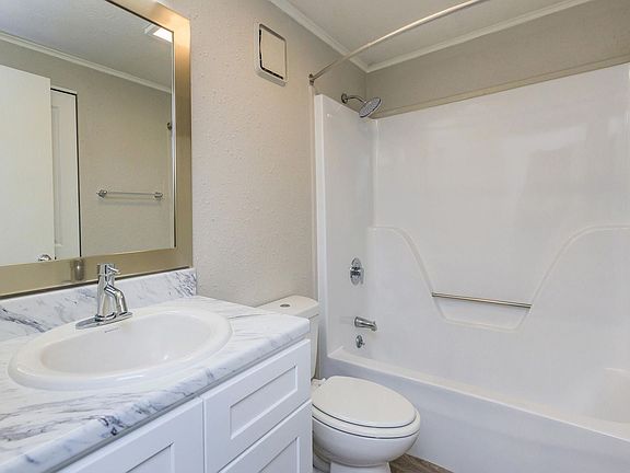 4th image of 204 Safe Harbor Dr #120