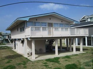 13707 San Domingo Dr, Galveston, TX 77554
