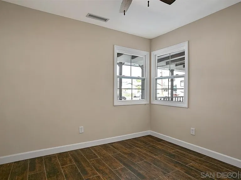 13041 Morene St — Photo 15