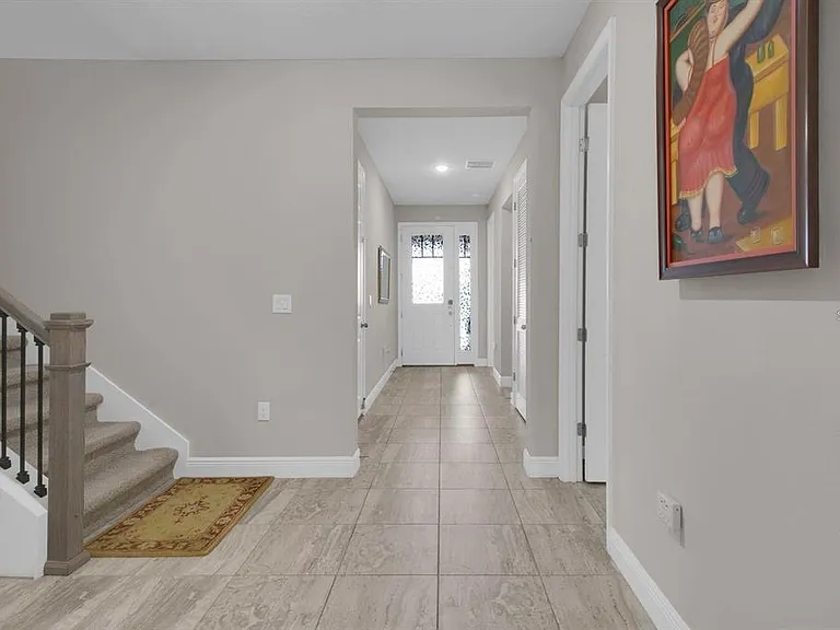 2487 Empress Dr — Photo 23