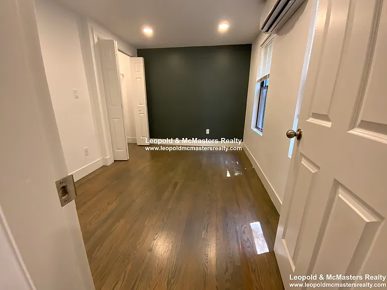 24 Mt. Vernon St apartment — Photo 64