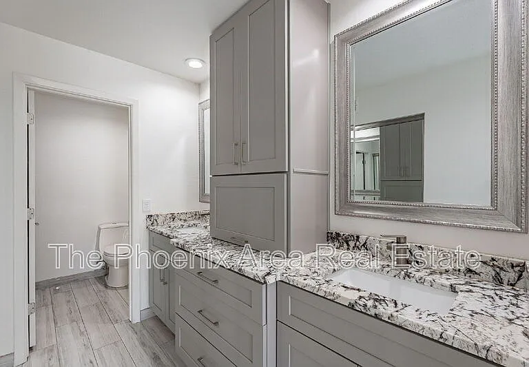 9128 E Gelding Dr — Photo 28