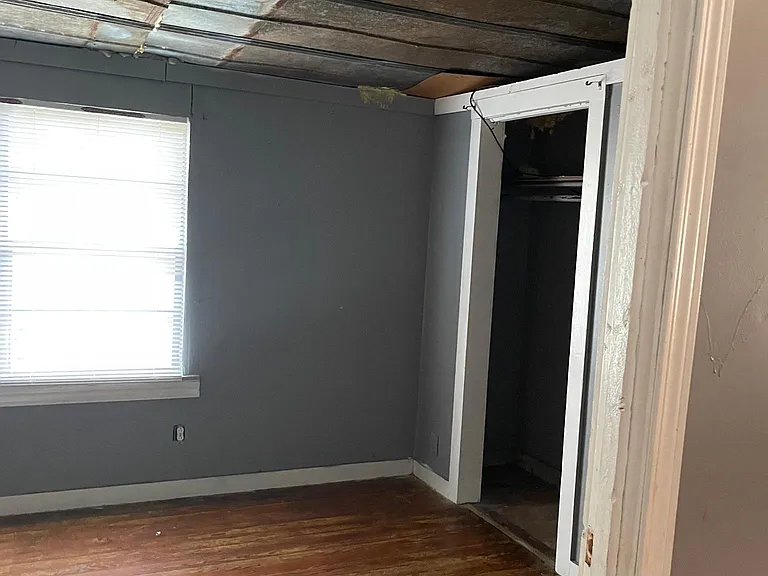 209 S Comanche St — Photo 8