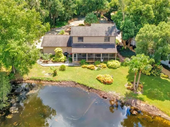 87 1st Ave NW, Lutz, FL 33548