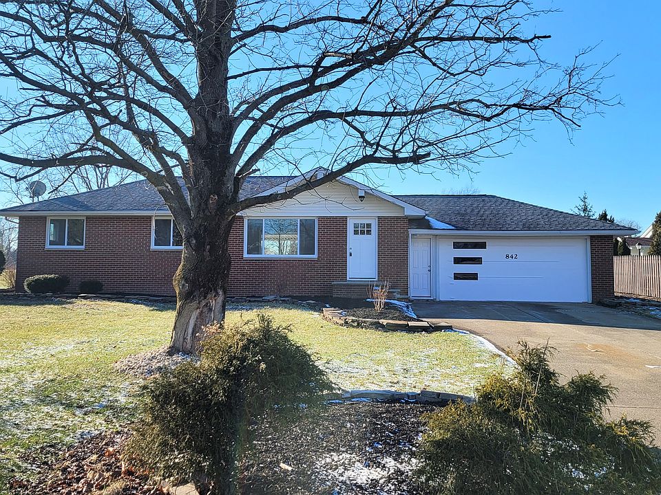 1st image of 842 Pennys Dr