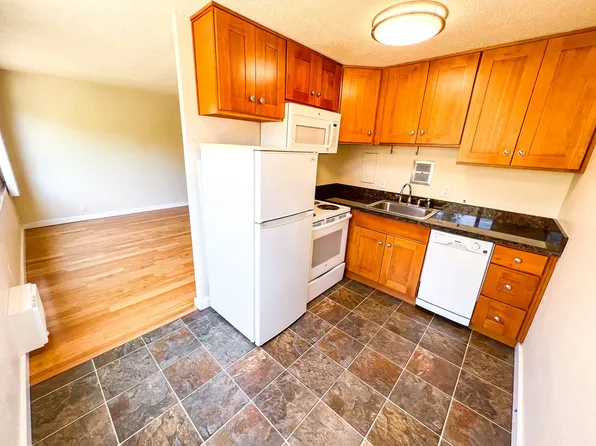 Mercer Vista Apartments, 401 E Mercer St #203, Seattle, WA 98102