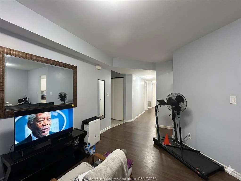2 bed, $1,500 — Photo 3