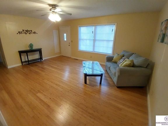 4th image of 7411 Terry Dr