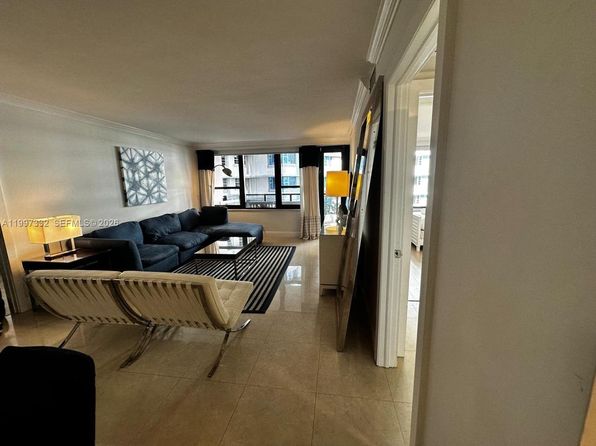 5225 Collins Ave APT 614