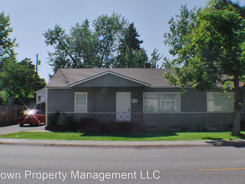 1st image of 1425 Stevens Dr
